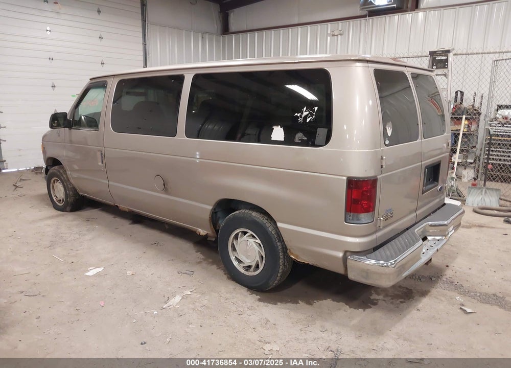 2002 FORD E-150 XL/XLT VIN: 1FMRE11L02HA28257