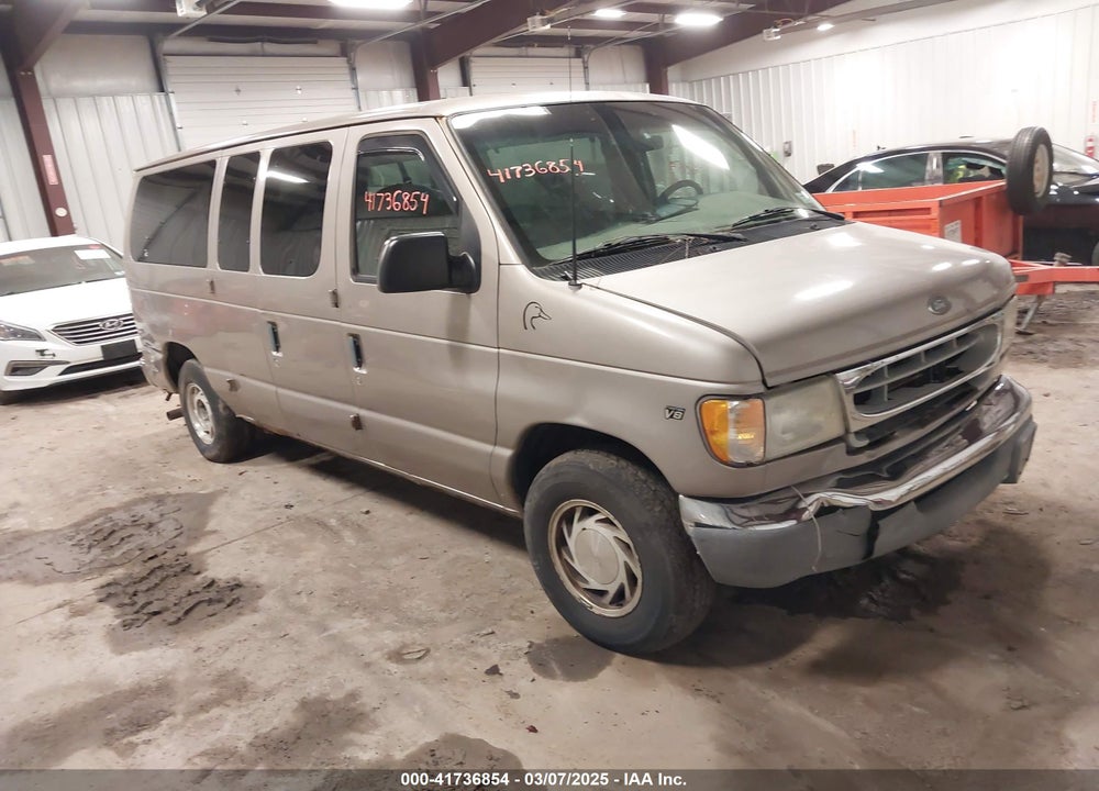 2002 FORD E-150 XL/XLT VIN: 1FMRE11L02HA28257