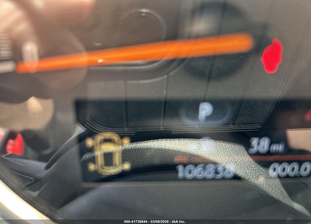 2015 MINI COOPER VIN: WMWXU3C5XF2B59522