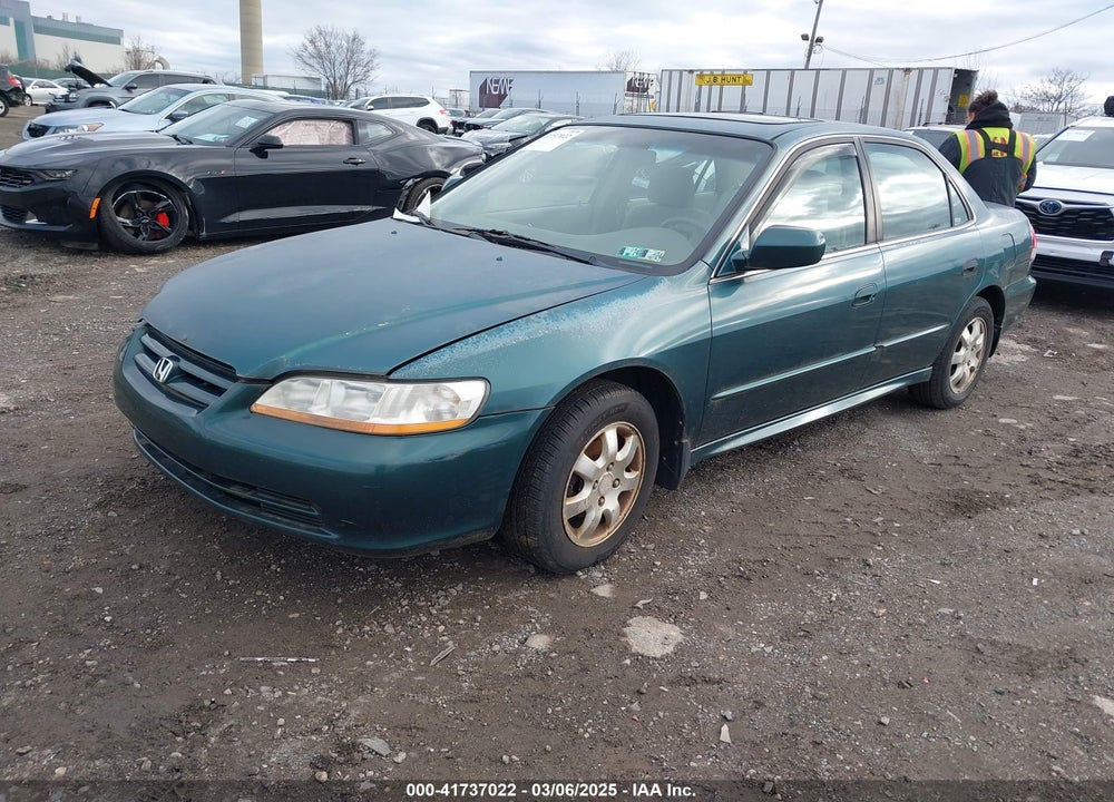 2002 HONDA ACCORD VIN: 1HGCG66812A033371