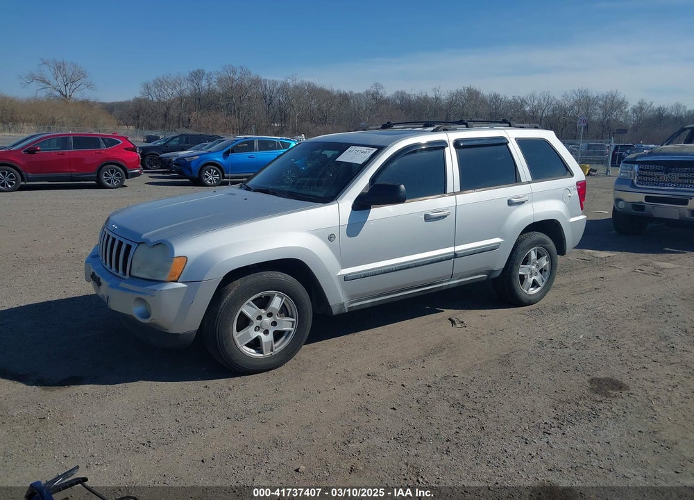 2007 JEEP GRAND CHEROKEE VIN: 1J8HR48P37C570934
