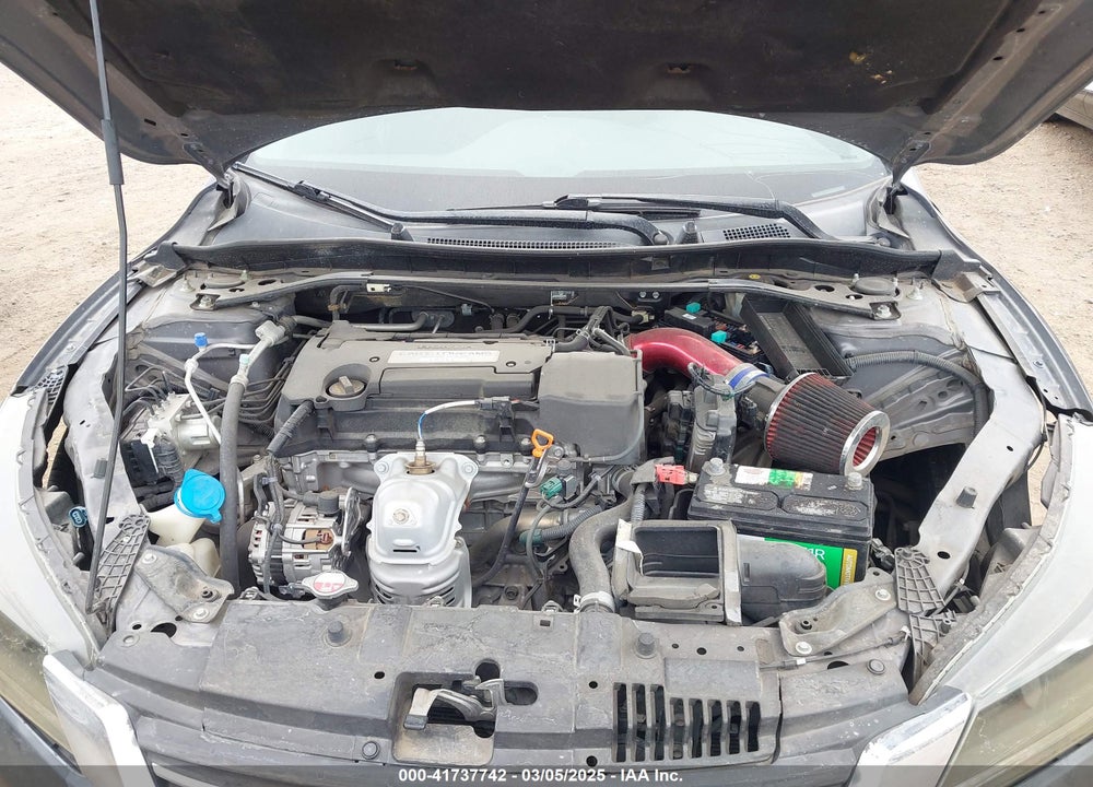2015 HONDA ACCORD VIN: 1HGCR2F78FA155855