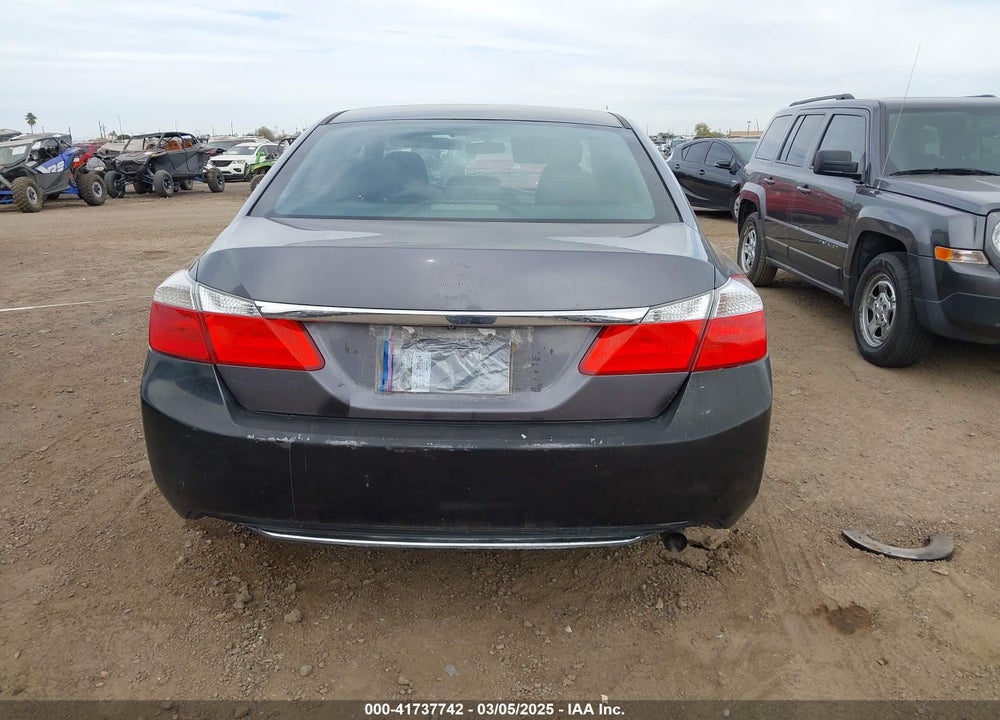2015 HONDA ACCORD VIN: 1HGCR2F78FA155855