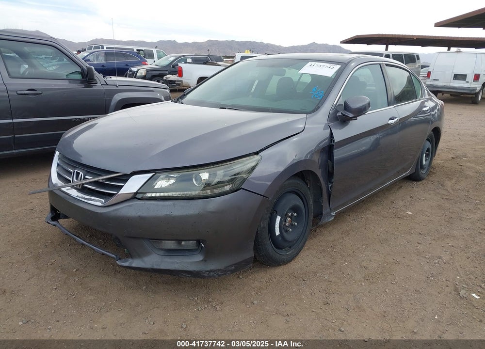 2015 HONDA ACCORD VIN: 1HGCR2F78FA155855