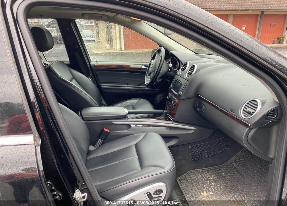 2011 MERCEDES-BENZ GL 450 VIN: 4JGBF7BEXBA652660
