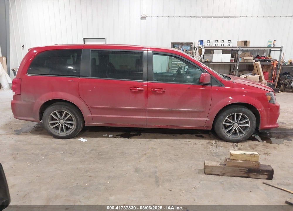 2015 DODGE GRAND CARAVAN R/T VIN: 2C4RDGEG5FR591564