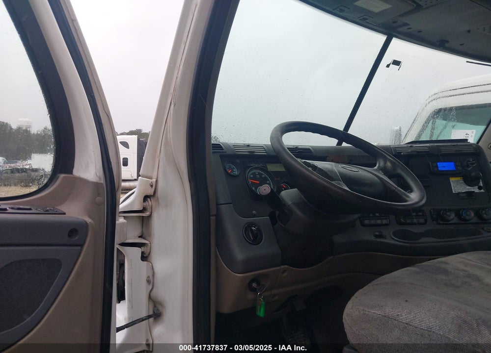 2019 FREIGHTLINER CASCADIA 125 VIN: 1FUGGEDV7KLKH2015
