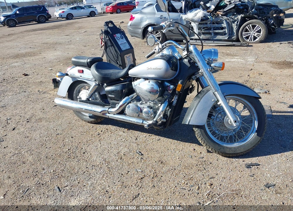 2005 HONDA VT750 CA VIN: JH2RC50395M106654