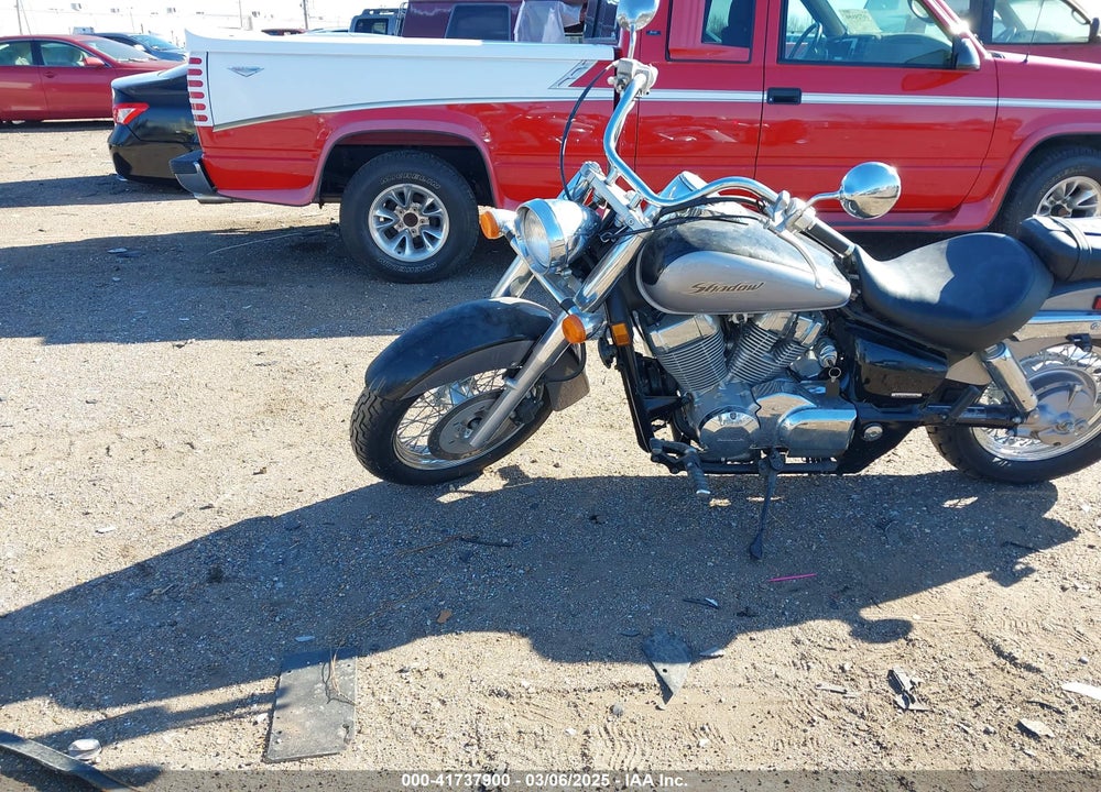 2005 HONDA VT750 CA VIN: JH2RC50395M106654