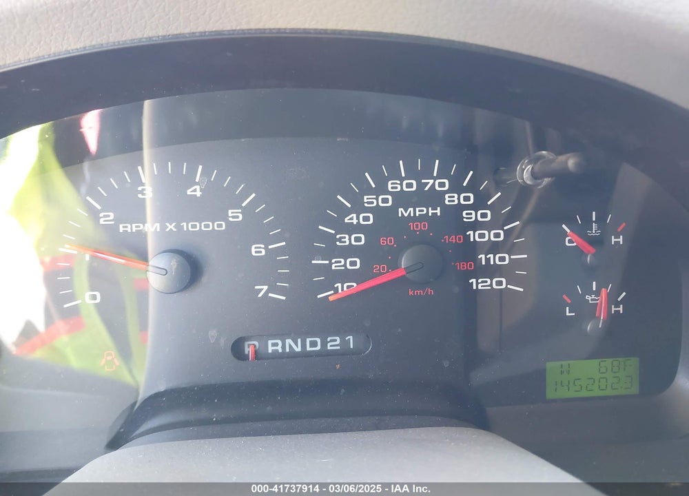 2005 FORD F-150 STX/XL/XLT VIN: 1FTRX12W75FA62378