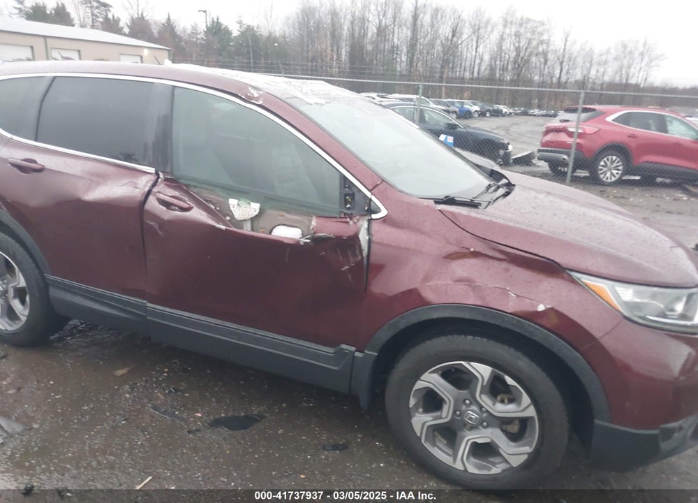 2018 HONDA CR-V VIN: 7FARW2H83JE096791
