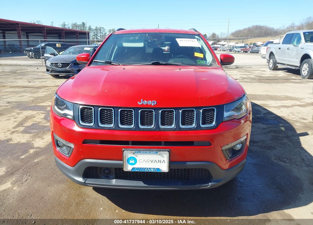 2018 JEEP COMPASS VIN: 3C4NJDBB0JT331884
