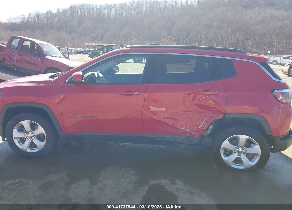 2018 JEEP COMPASS VIN: 3C4NJDBB0JT331884