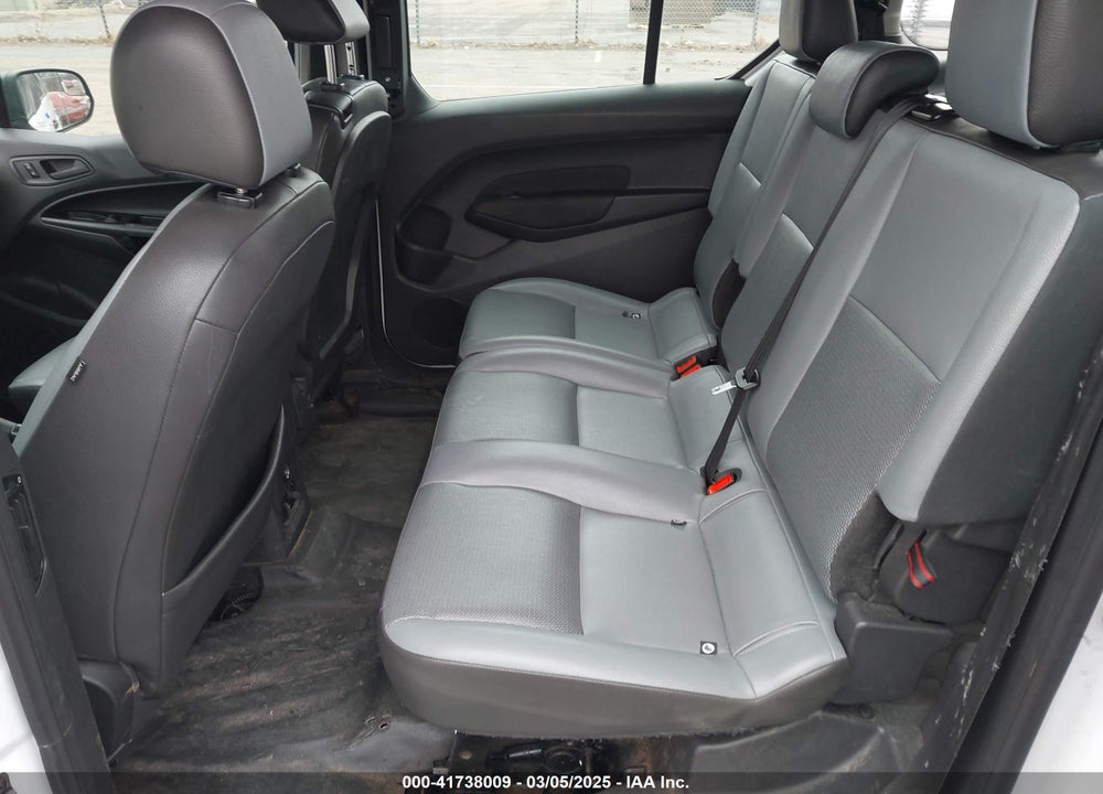 2018 FORD TRANSIT CONNECT XL VIN: NM0GS9E73J1366515