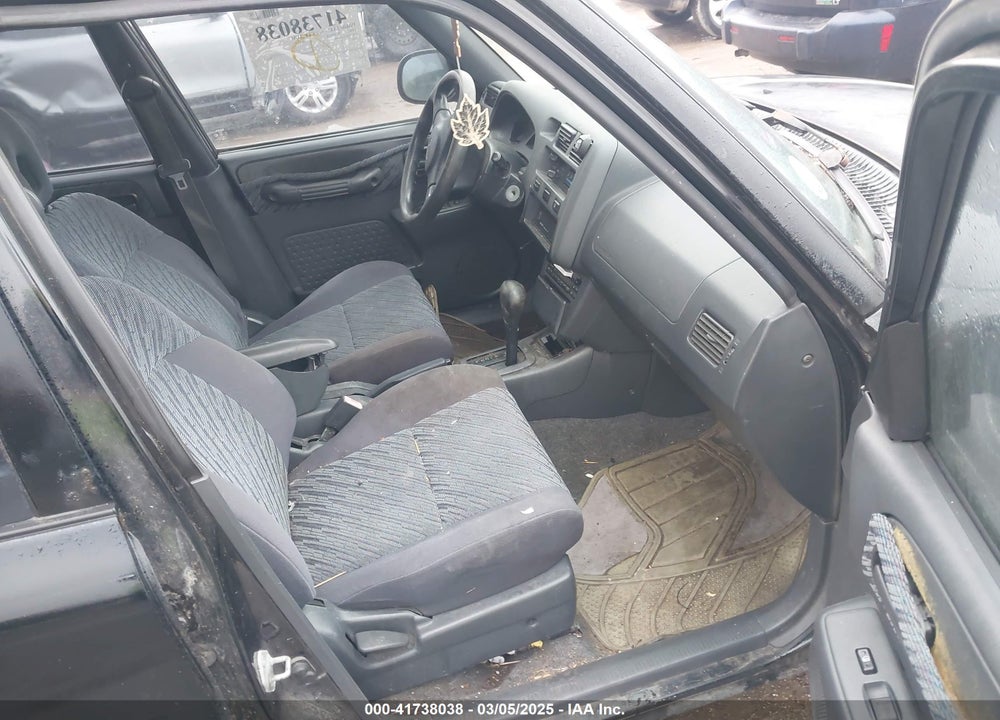 1998 TOYOTA RAV4 VIN: JT3GP10V0W0026669