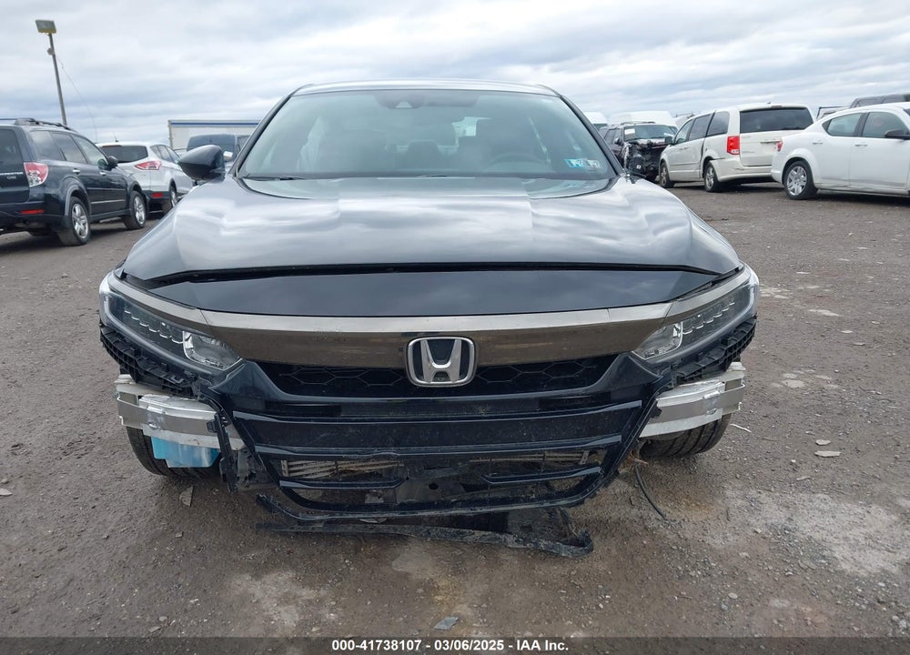 2019 HONDA ACCORD VIN: 1HGCV1F37KA090686