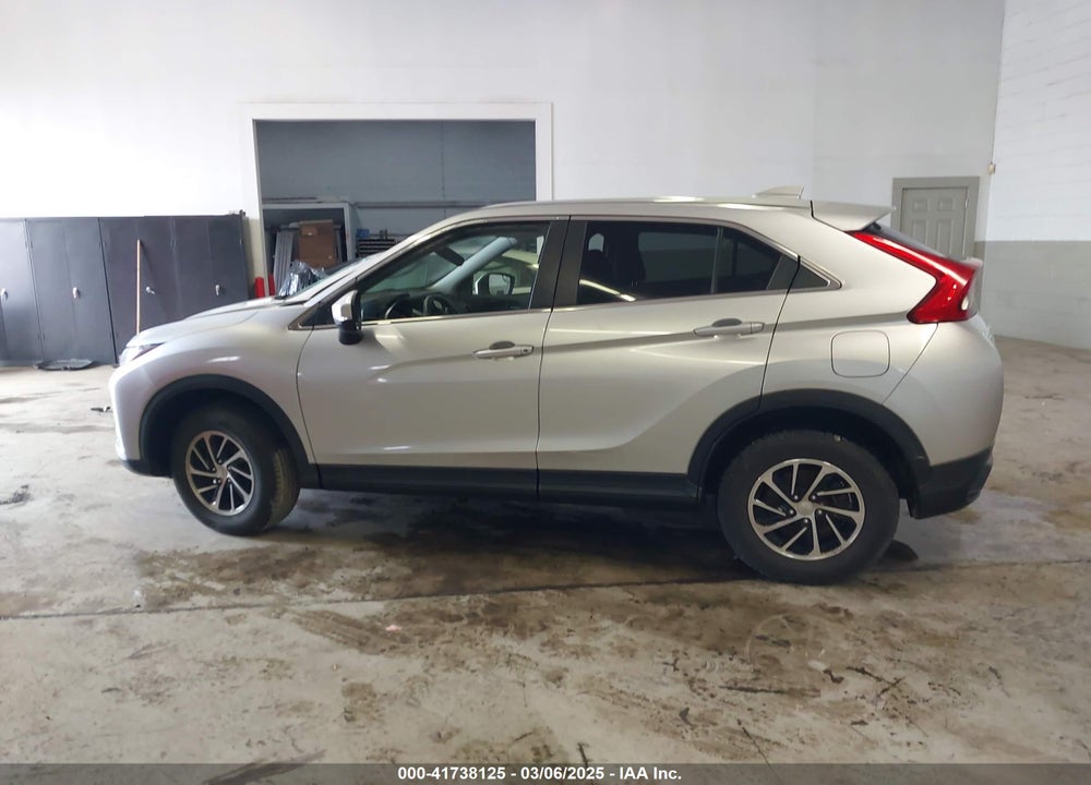 2020 MITSUBISHI ECLIPSE CROSS VIN: JA4AT3AAXLZ001560