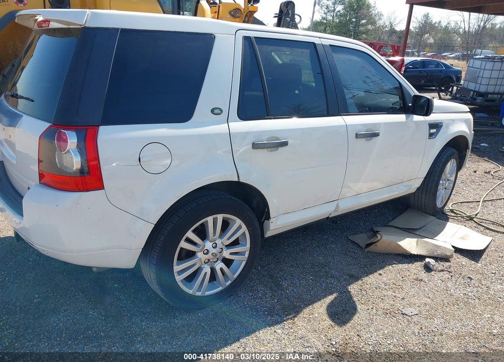 2010 LAND ROVER LR2 HSE VIN: SALFT2BN8AH208550