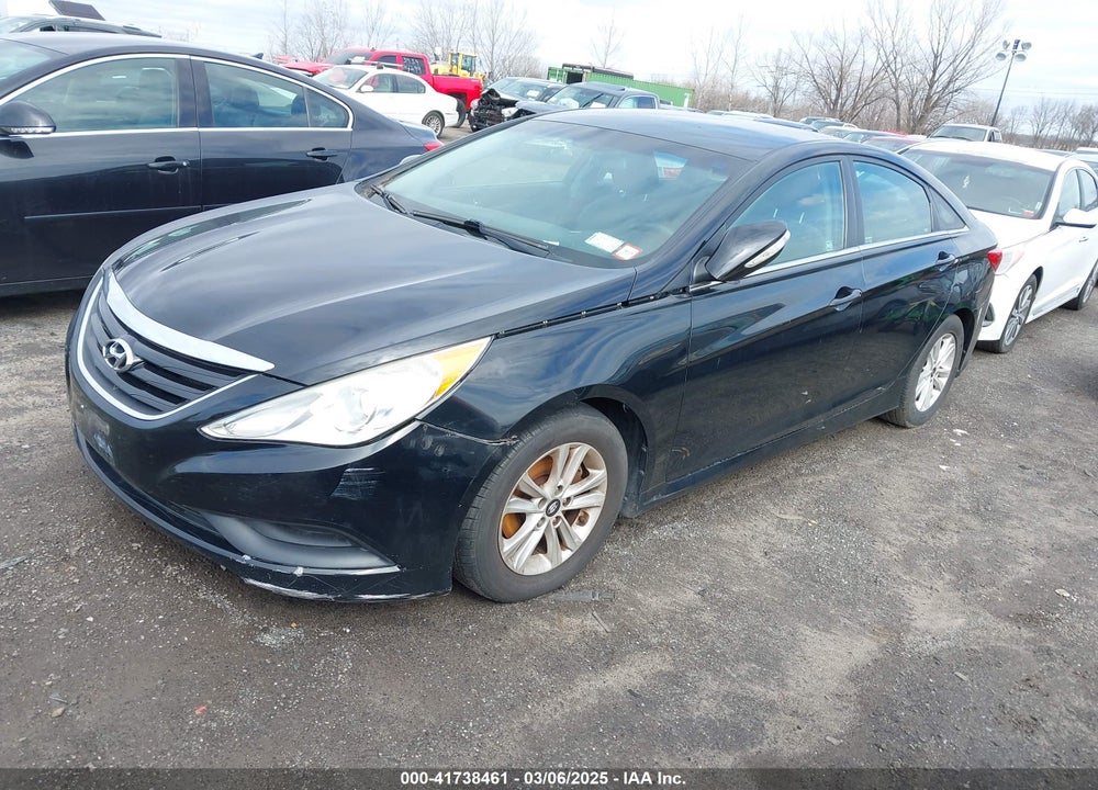 2014 HYUNDAI SONATA VIN: 5NPEB4AC3EH831163