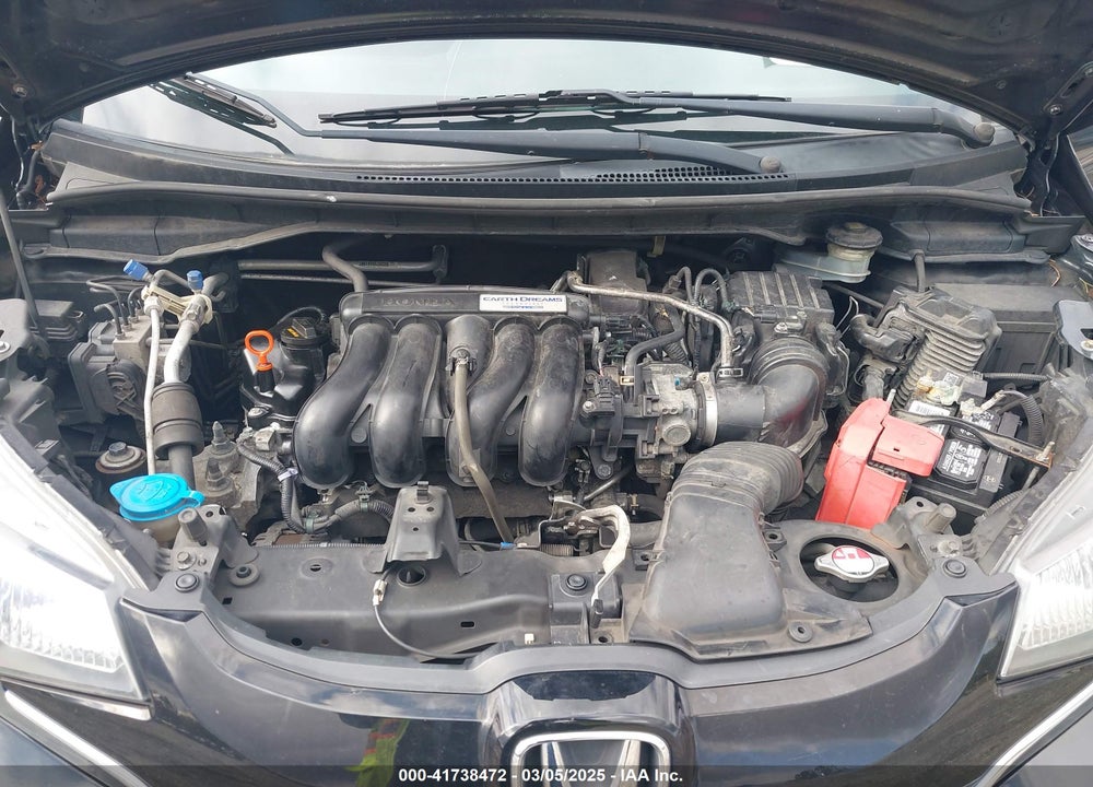 2015 HONDA FIT VIN: 3HGGK5H82FM746120