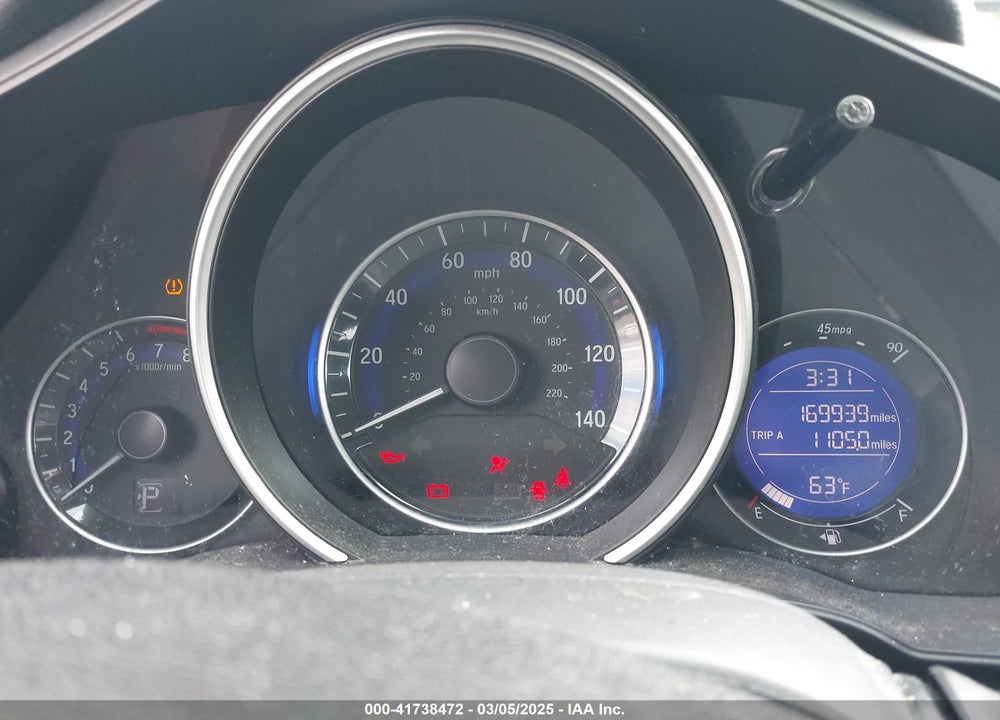 2015 HONDA FIT VIN: 3HGGK5H82FM746120