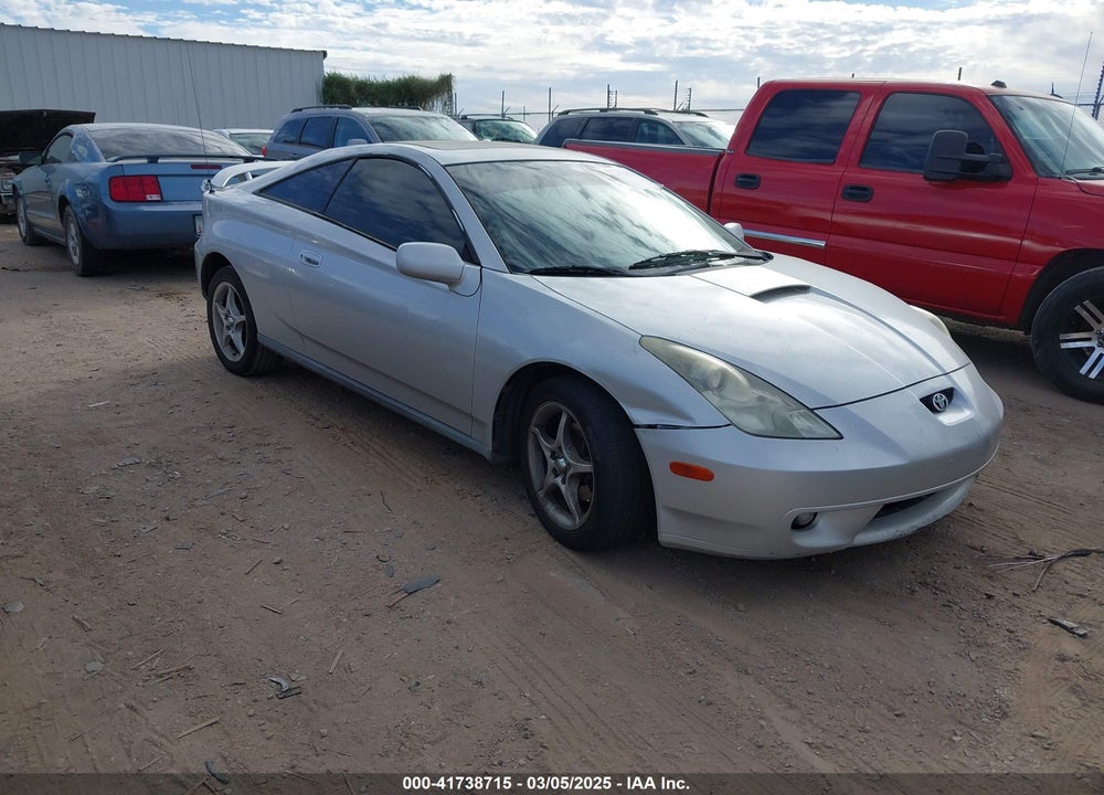 2000 TOYOTA CELICA VIN: JTDDY32T8Y0028840