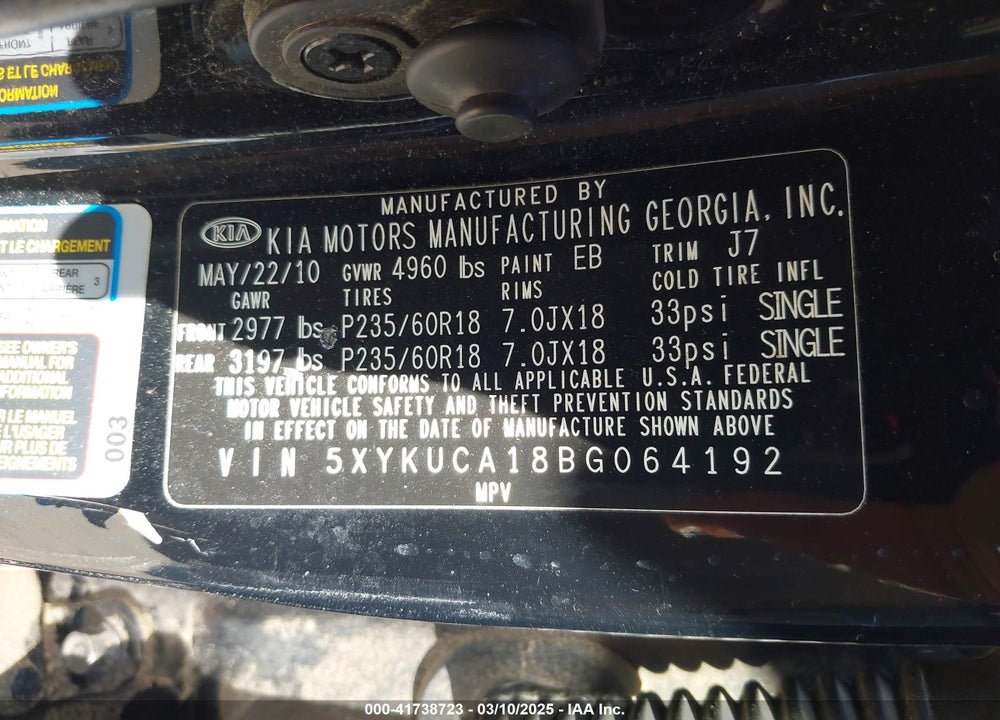 2011 KIA SORENTO EX VIN: 5XYKUCA18BG064192