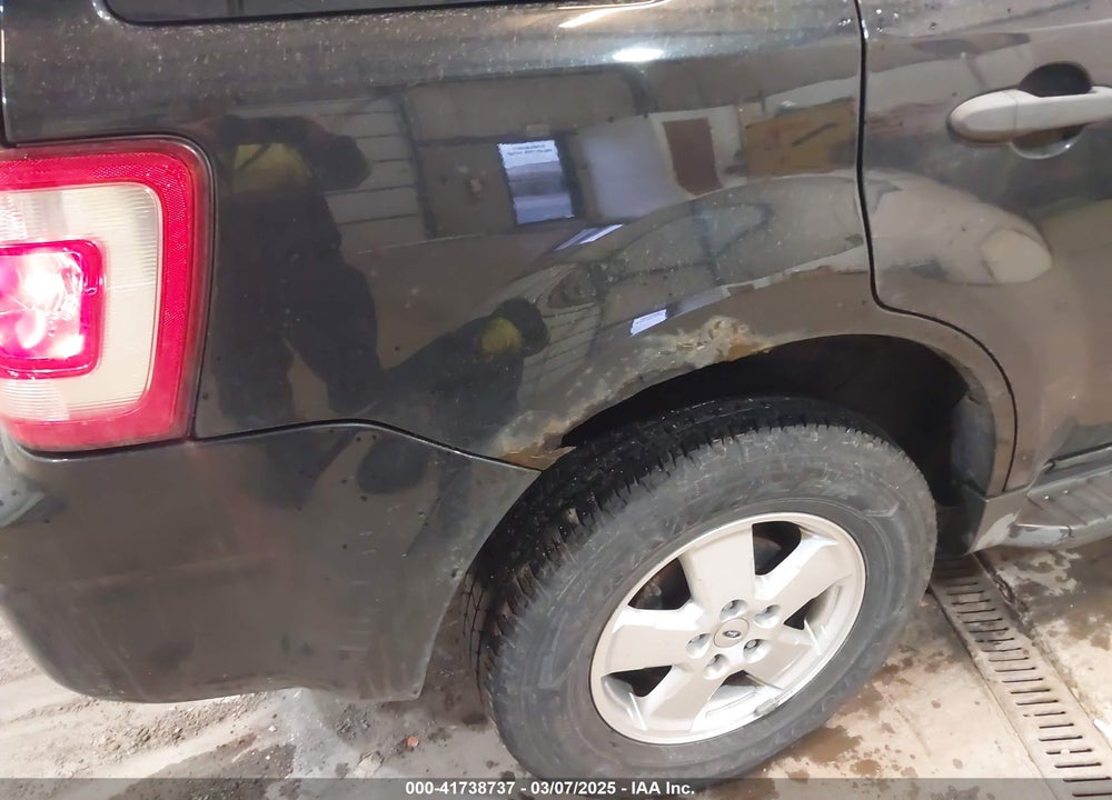 2011 FORD ESCAPE XLT VIN: 1FMCU0DG5BKA53661