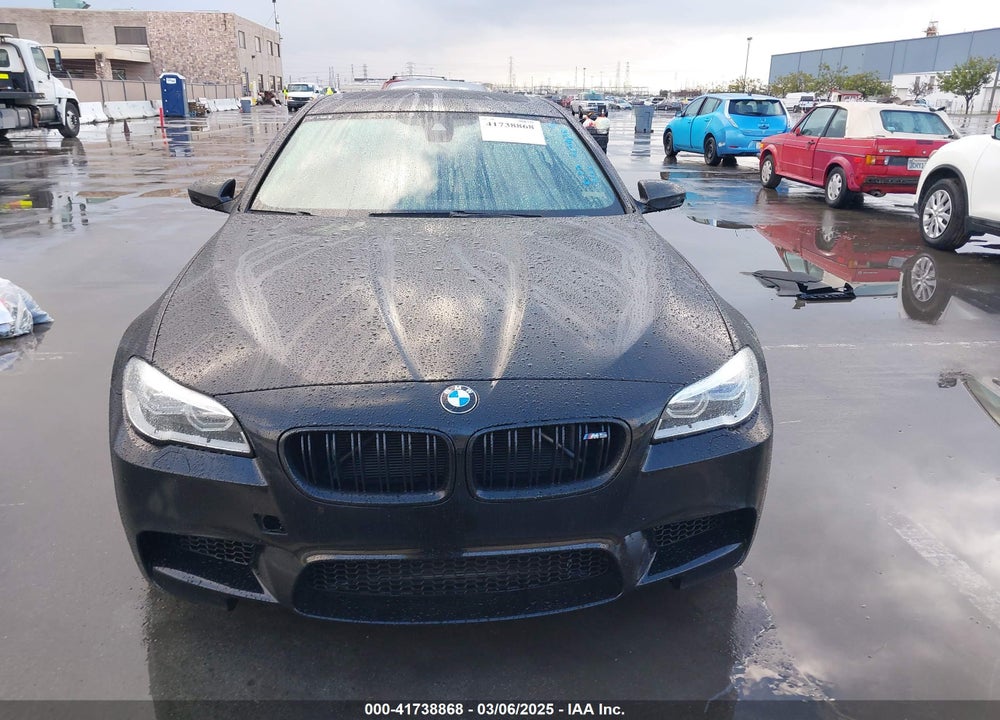 2015 BMW M5 VIN: WBSFV9C5XFD595392