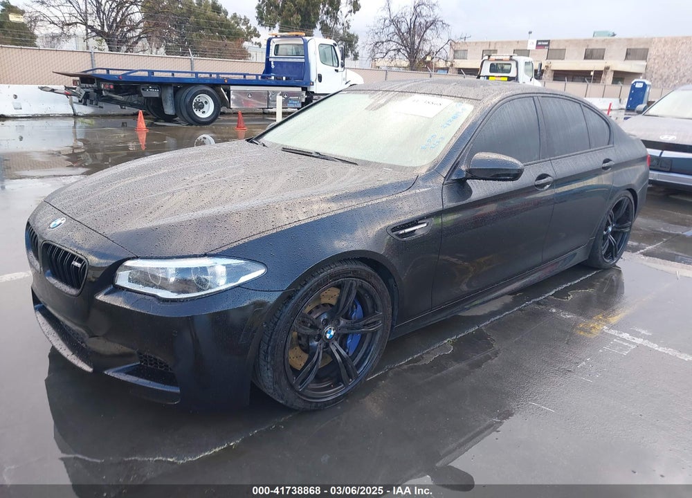 2015 BMW M5 VIN: WBSFV9C5XFD595392