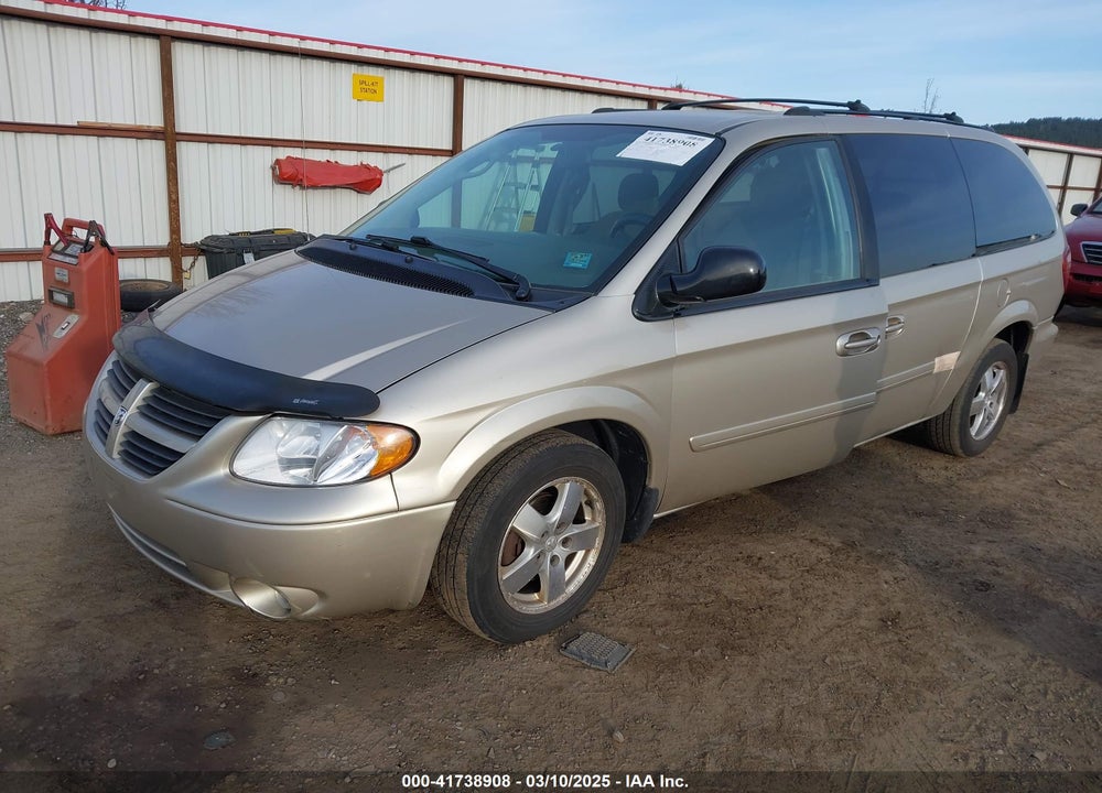 2005 DODGE GRAND CARAVAN SXT VIN: 2D4GP44L85R231136
