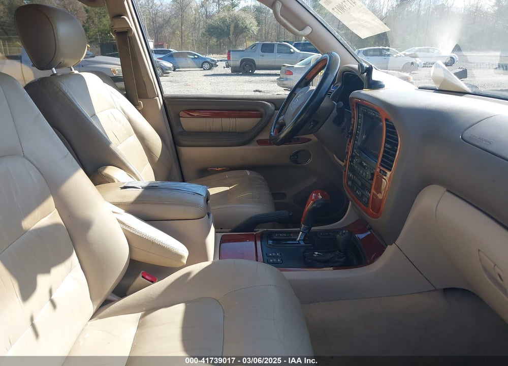 2002 LEXUS LX 470 VIN: JTJHT00W123522570