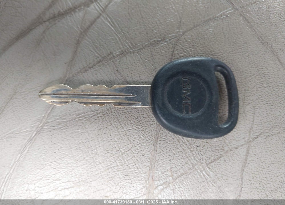 2003 GMC YUKON SLT VIN: 1GKEK13Z93R211332