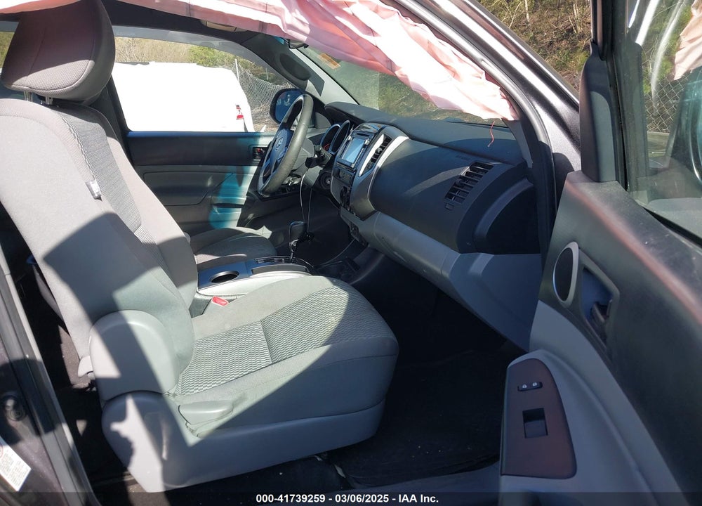 2014 TOYOTA TACOMA PRERUNNER V6 VIN: 5TFJU4GN4EX061139