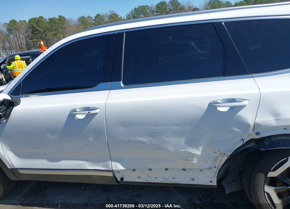 2024 KIA TELLURIDE S VIN: 5XYP64GC5RG499213