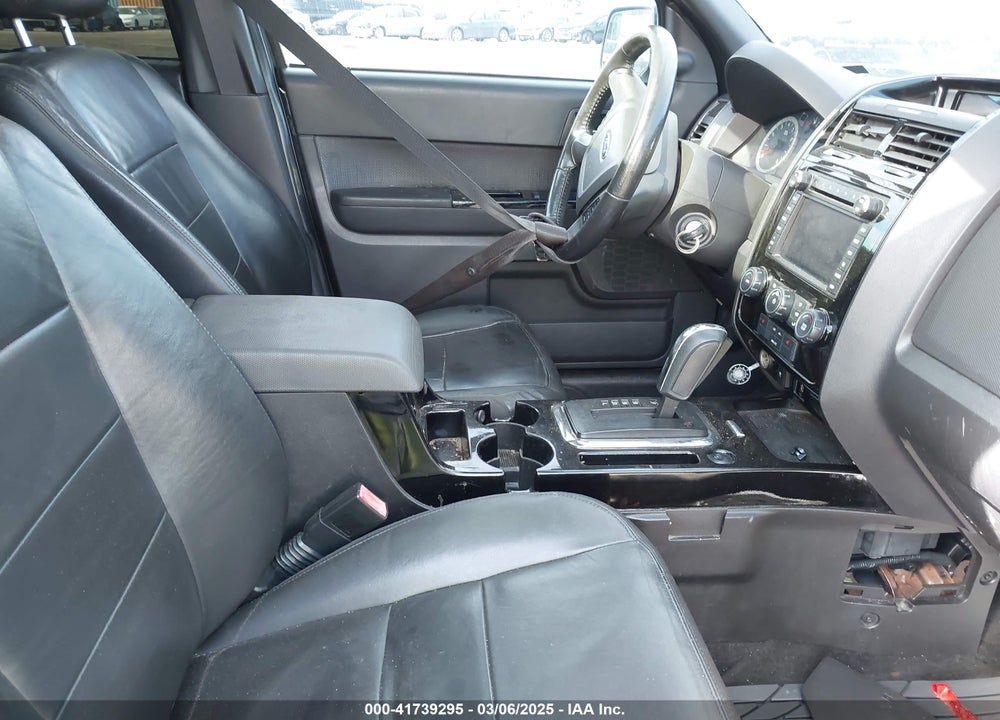 2010 FORD ESCAPE VIN: 1FMCU9EG5AKD09122