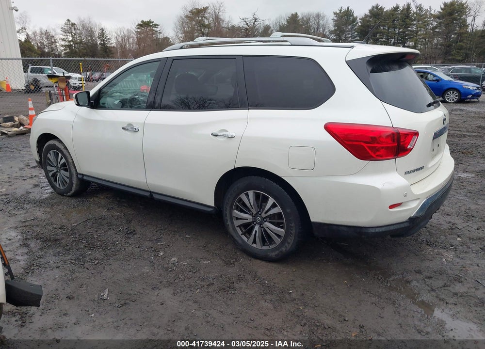2018 NISSAN PATHFINDER SV VIN: 5N1DR2MMXJC607535