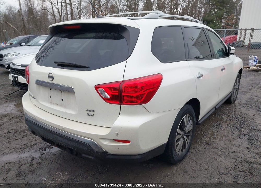 2018 NISSAN PATHFINDER SV VIN: 5N1DR2MMXJC607535