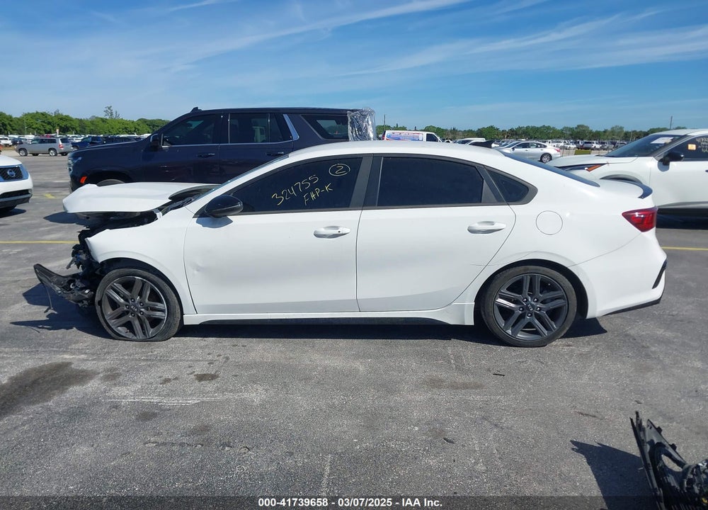 2021 KIA FORTE VIN: 3KPF34ADXME388345