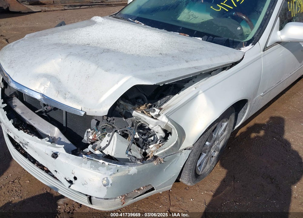 2010 CADILLAC DTS VIN: 1G6KD5EY2AU105662