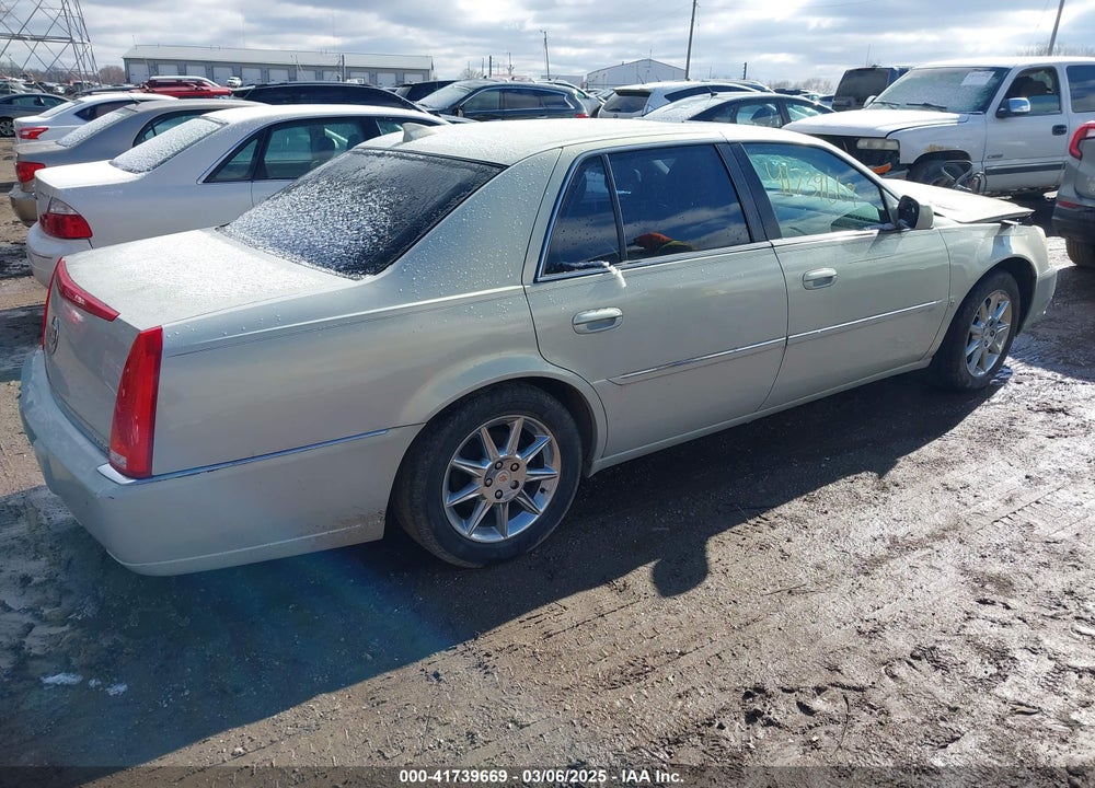 2010 CADILLAC DTS VIN: 1G6KD5EY2AU105662