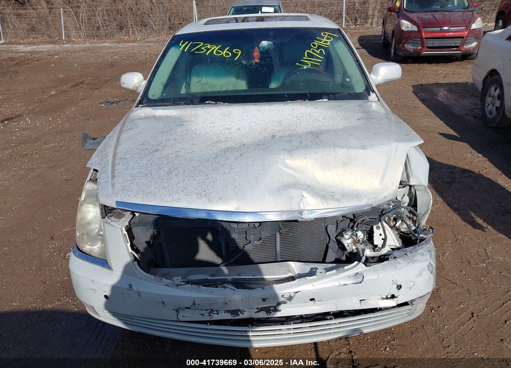 2010 CADILLAC DTS VIN: 1G6KD5EY2AU105662