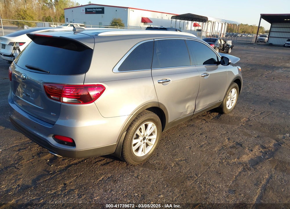 2019 KIA SORENTO 2.4L LX VIN: 5XYPGDA35KG602321
