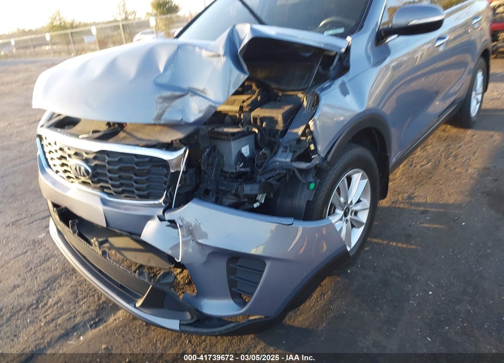 2019 KIA SORENTO 2.4L LX VIN: 5XYPGDA35KG602321