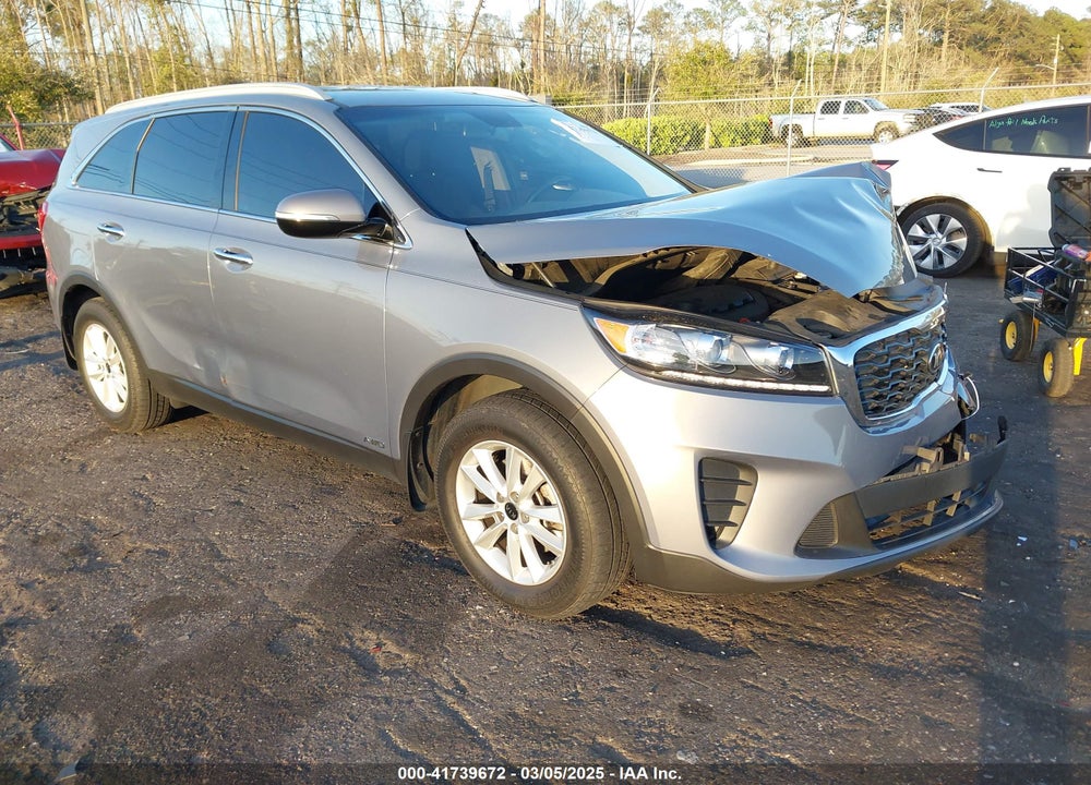 2019 KIA SORENTO 2.4L LX VIN: 5XYPGDA35KG602321
