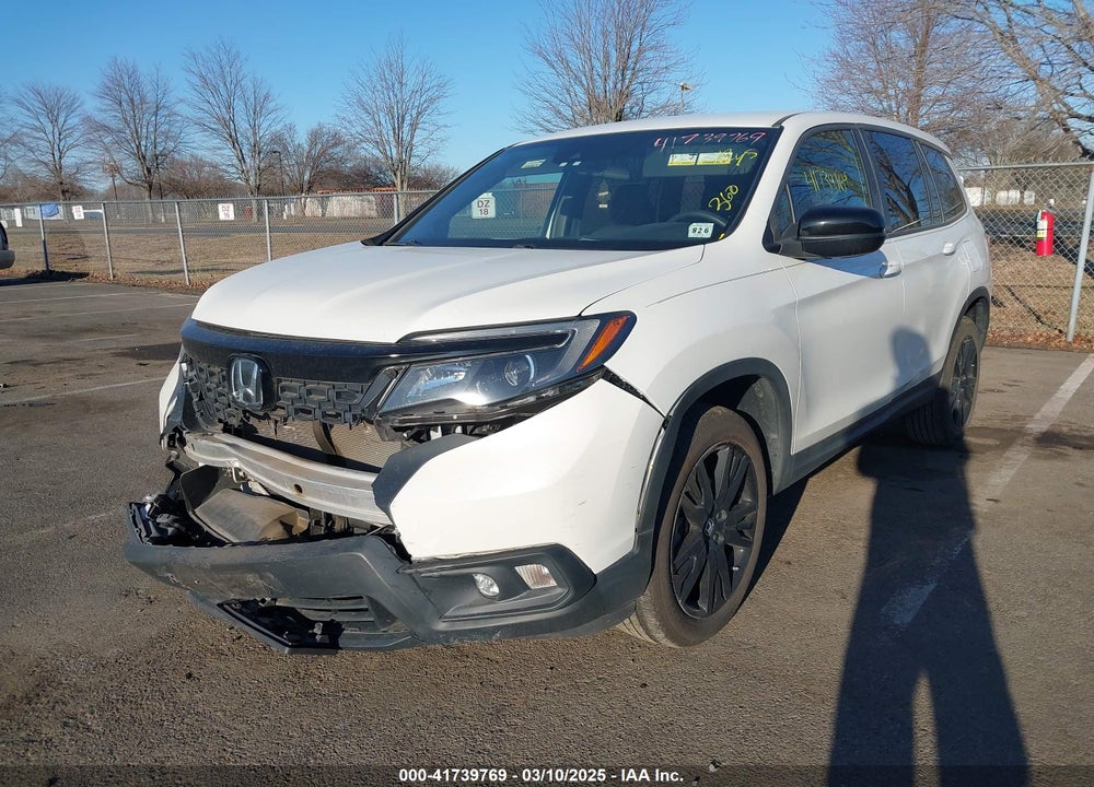 2021 HONDA PASSPORT AWD SPORT VIN: 5FNYF8H21MB031674