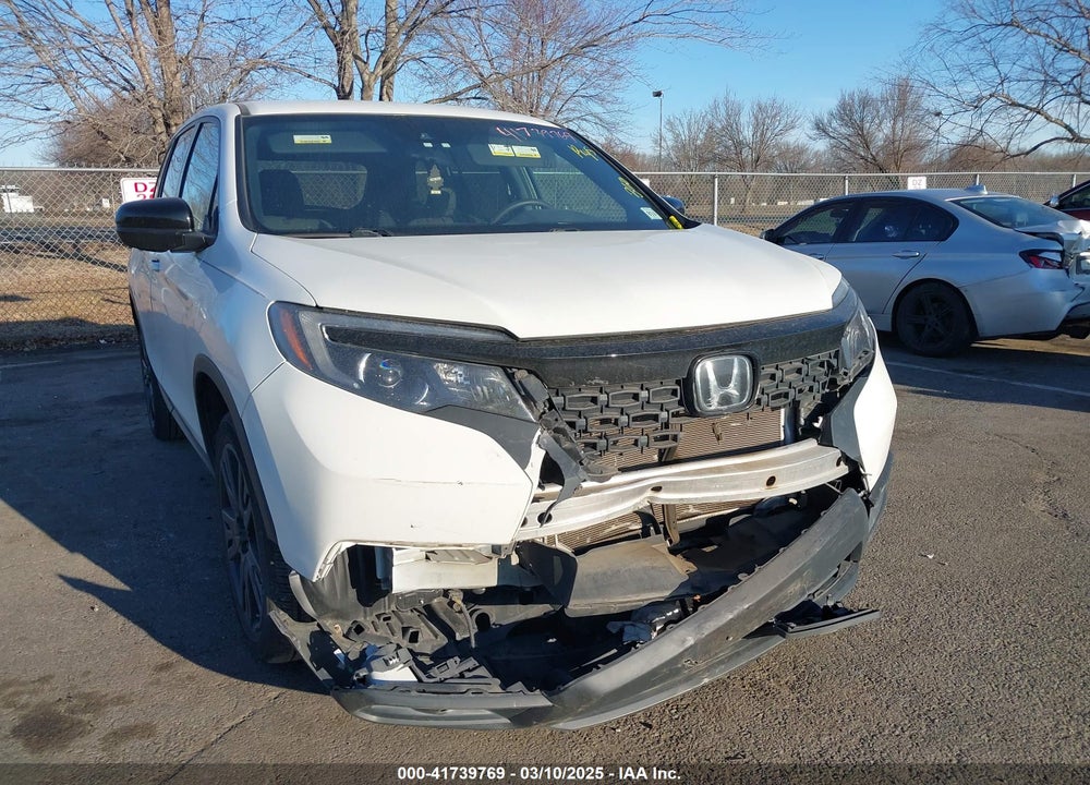 2021 HONDA PASSPORT AWD SPORT VIN: 5FNYF8H21MB031674