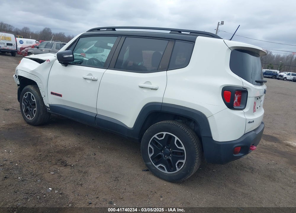 2016 JEEP RENEGADE VIN: ZACCJBCT6GPD94183