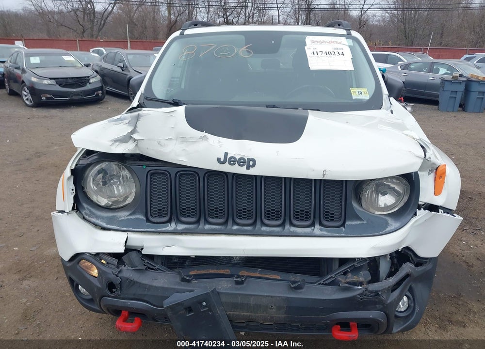 2016 JEEP RENEGADE VIN: ZACCJBCT6GPD94183