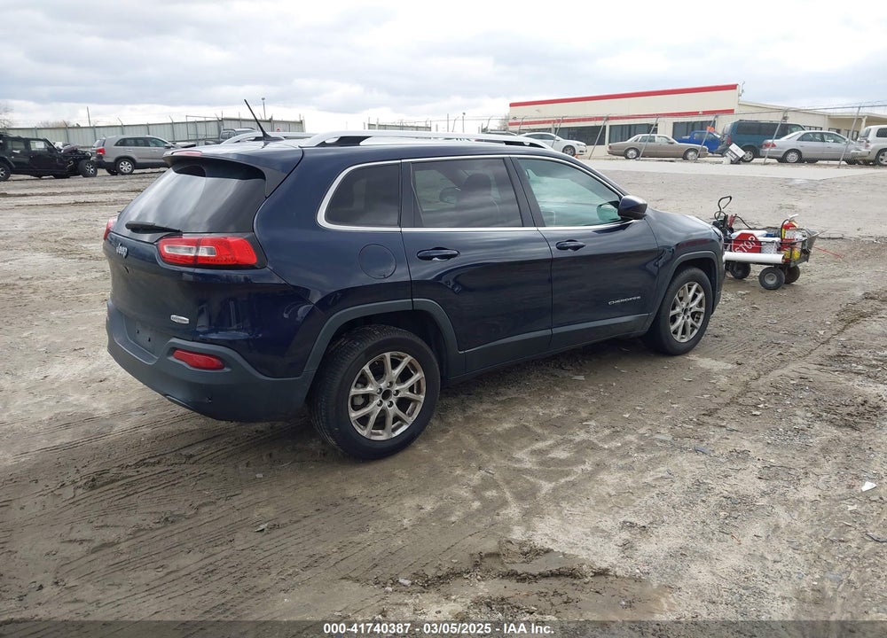 2015 JEEP CHEROKEE LATITUDE VIN: 1C4PJLCB1FW536794